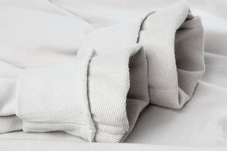 French Terry Hoodie Sand-Grau - Detail Rippbündchen